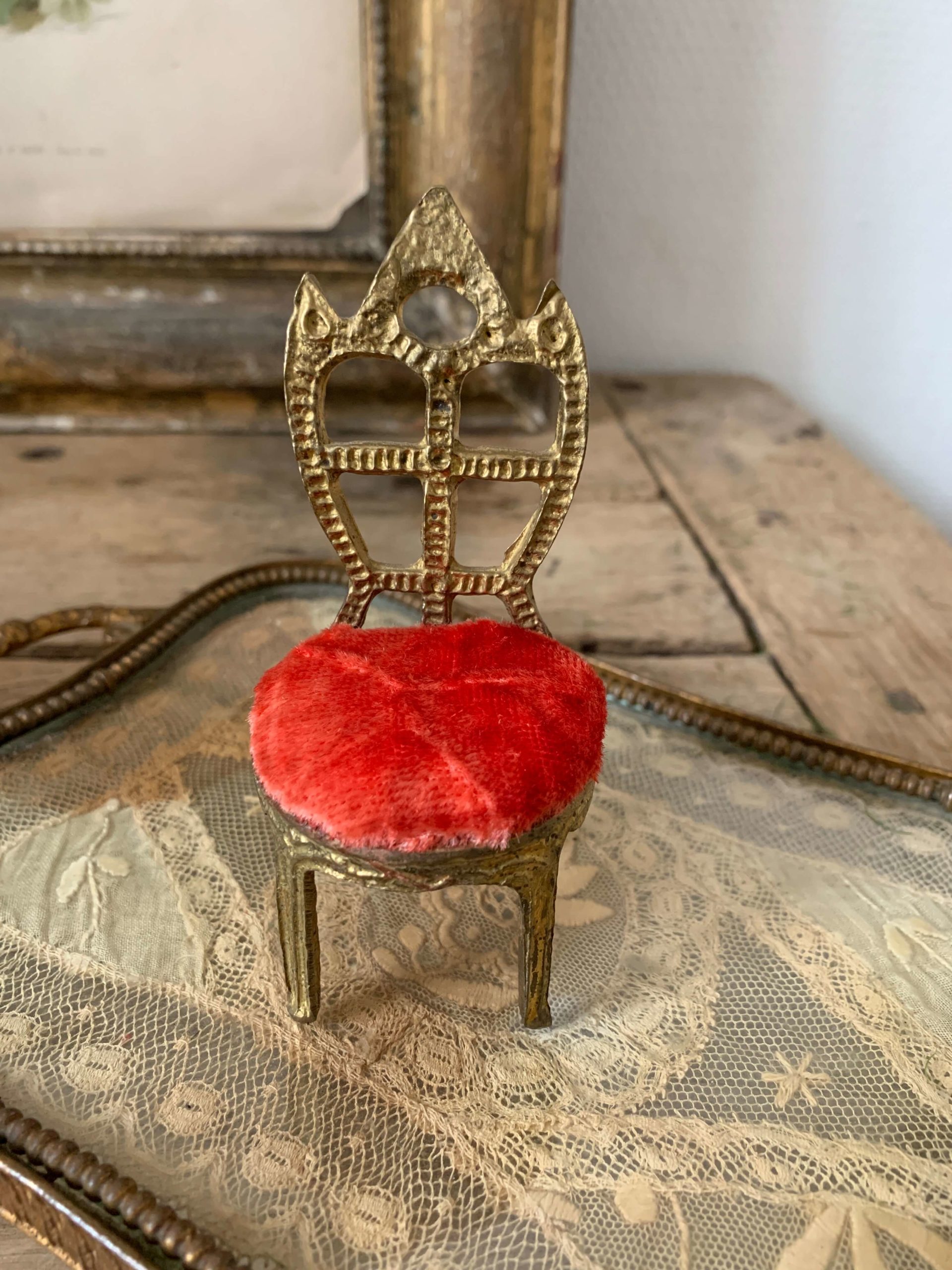Minis chaises porte-montre XIXème – Image 5